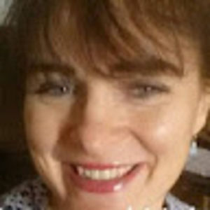 Meet your Posher, Yvette